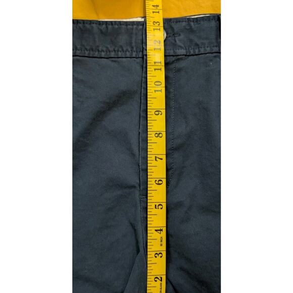 Old Navy Women's Plus Stretch Navy Blue Shorts Flat Front Pockets Plus Size 28 - Picture 7 of 9